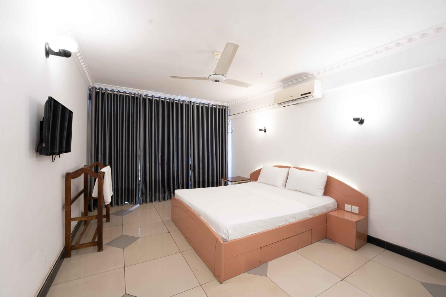 Topaz Beach Hotel Негомбо Экстерьер фото