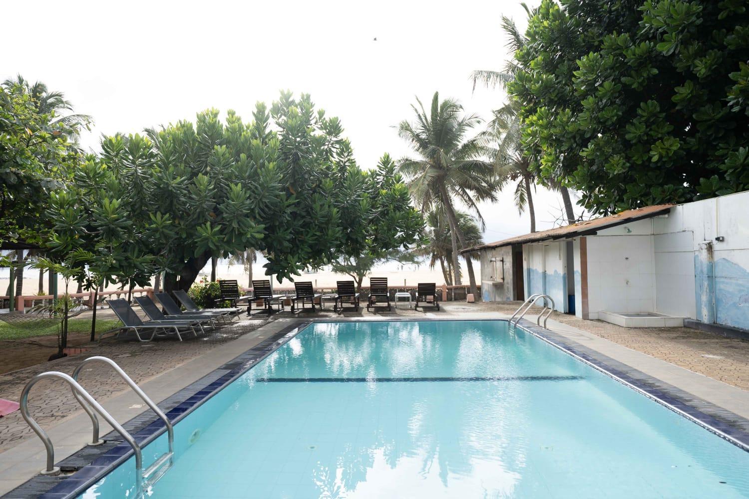 Topaz Beach Hotel Негомбо Экстерьер фото