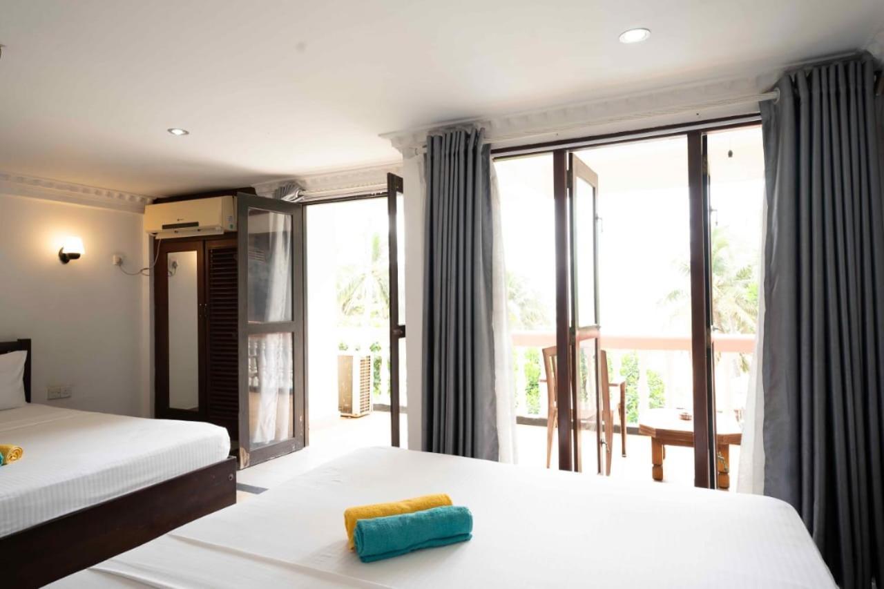 Topaz Beach Hotel Негомбо Экстерьер фото